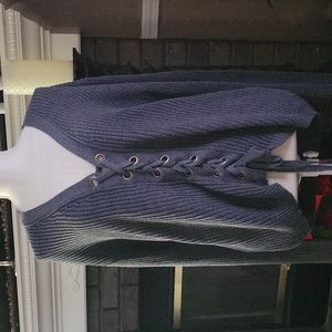 LOVE TREE SWEATER CHARCOAL GRAY  SZ L NEW WITHOUT TAGS NEVER WORN